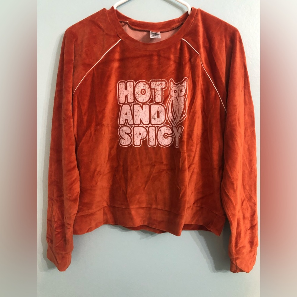 Hooters limited edition sweater